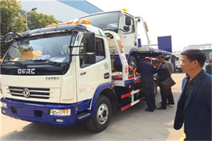 孝义汽车道路救援拖车价格